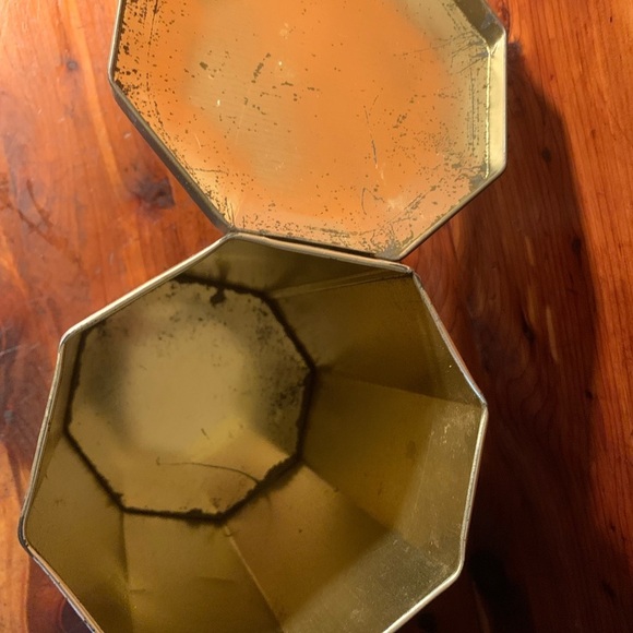 Vintage 90’s Tin J.R. Anthorn & Co. Unity Mills, NY Pure Sugar Made in ENGLAND - Picture 7 of 13